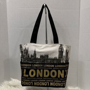 🟢3 for $20—-LONDON Skyline Black and White Tote Bag.